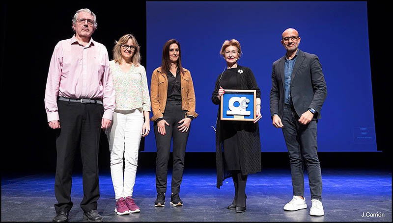 María Trinidad Herrero defiende el estudio de los condicionantes sociales en los enfermos en la 3ª conferencia de la Semana de la Ciencia 2024