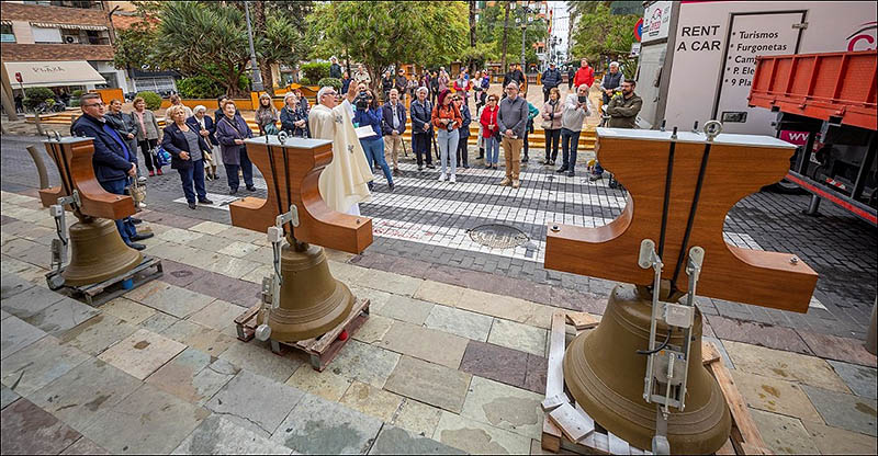 Las campanas de la torre de poniente del Templo de la Inmaculada, volvieron a su lugar después de 36 años