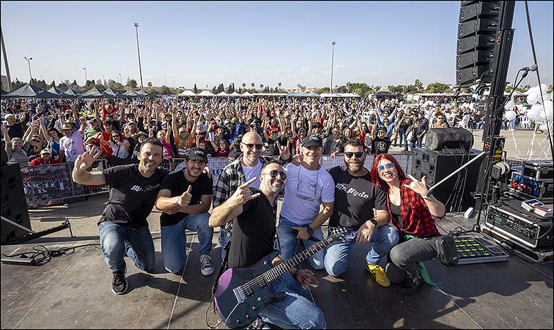 Locos por las motos en el VI Motoalmuerzo “Dorsal Zero Ciudad de Torrevieja”