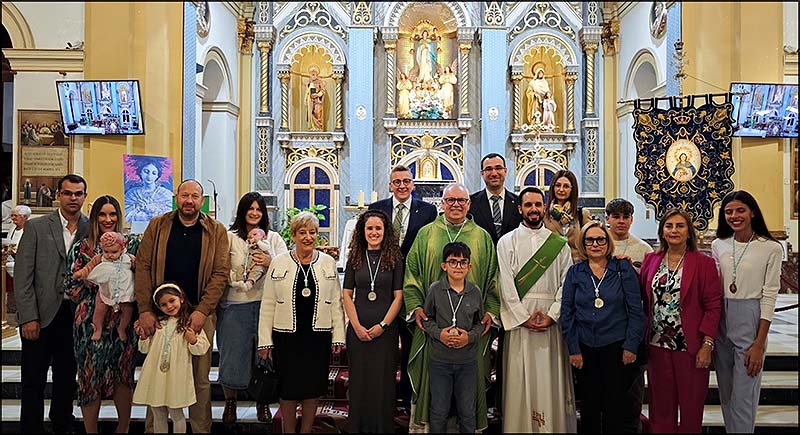 Entregadas las Medallas a los nuevos socios de la Real Asociación  “Hijos de la Inmaculada”