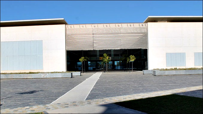El Ayuntamiento responde a la construcción de un centro de acogida de inmigrantes en las instalaciones de la Tesorería de la Seguridad Social de Torrevieja