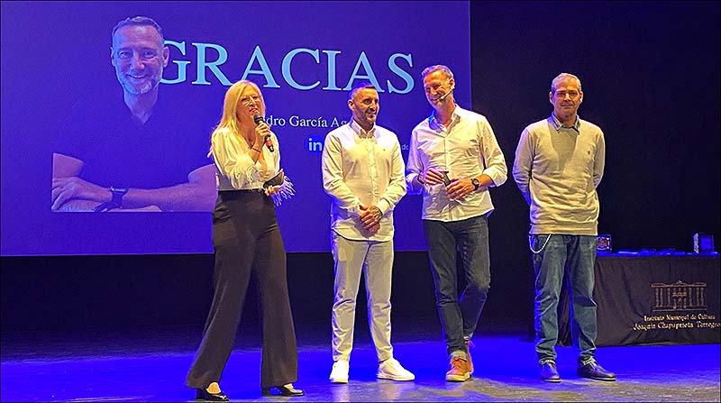 Con la interesante charla de Pedro Aguado, de “Hermano Mayor” celebró Apaex el Día Mundial sin Alcohol