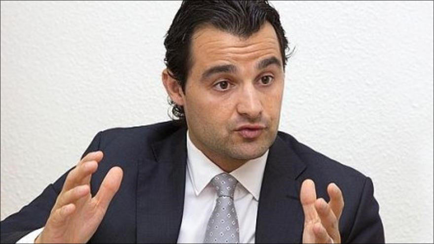 Eduardo Dolón pide unidad a los portavoces de los grupos políticos para rechazar la construcción de un centro de acogida de inmigrantes en la parcela de la tesorería de la seguridad social