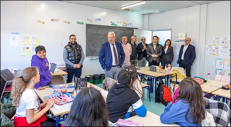 Educación estudia la implantación en Torrevieja de un nuevo colegio y un nuevo IES en prefabricadas para dar solución a la avalancha de matrículas sobrevenidas