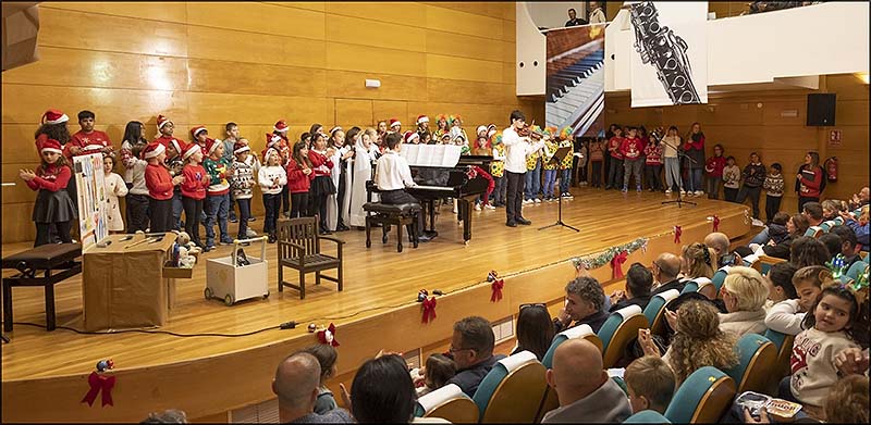 El Conservatorio deslumbró con el cuento musical “El juguetero” de Josu Elberdin