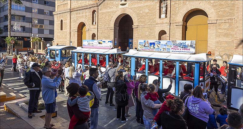 La “Papanoelada” de Nochebuena llegó a bordo del Tren Turístico “Habanero”