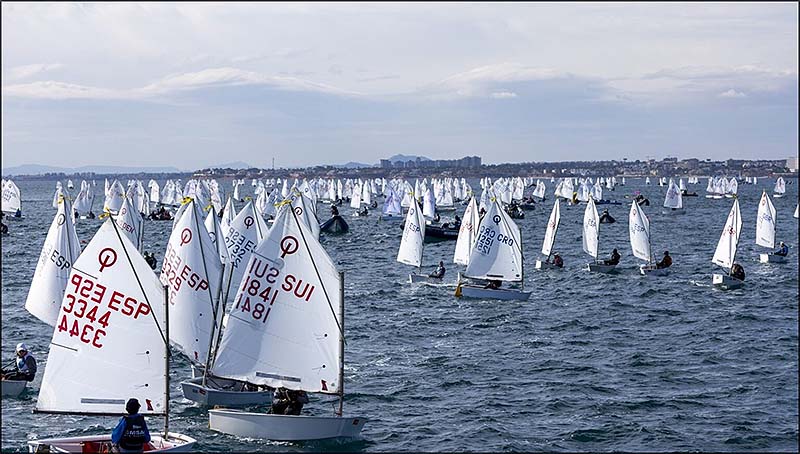 Se cierra la inscripción del XVII Trofeo Euromarina Optimist Torrevieja con 423 regatistas de 29 países