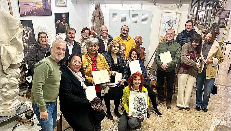 Los «Dibunómadas» visitaron el Taller del artista Víctor García