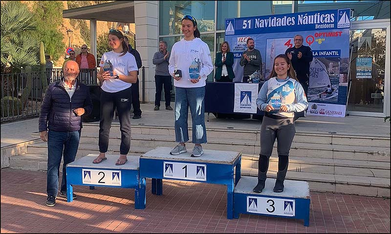 Claudia Gómez y Juan Francisco Chumilla bronce en la 51º Navidades Náuticas del CN Benidorm 