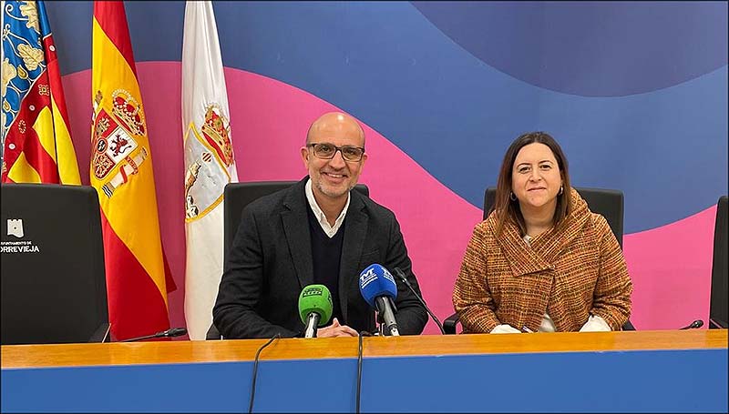 La directora general de innovación e inclusión educativa de la Generalitat Valenciana visita Torrevieja