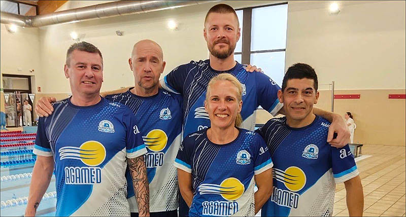 El Club Natación Torrevieja participó en la Liga Máster de Petrer