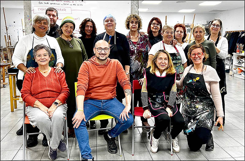 Carmelo Navarro, impartió la Master Class “Técnica pictórica del dorado, con Pan de Oro”