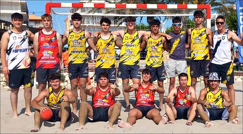 Balonmano Playa. Rayito Salinero ¡Juvenil Femenino y Sénior Masculino se coronan campeones en Xàbia!
