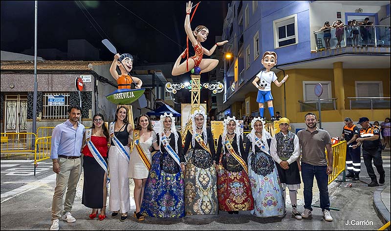 Fuego, agua y emoción: una despedida inolvidable para una fiesta que arde en el corazón de Torrevieja