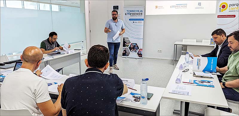 Un total de nueve propuestas de negocio llegan a la final de la tercera edición del programa Torrevieja Emprende