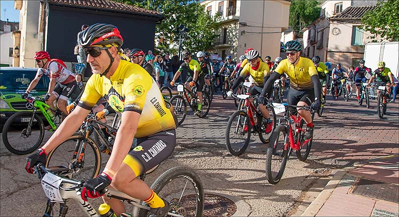El Club Deportivo Chatarras Torrevieja desafía la dureza extrema del Gran Fondo BTT Sierras de Alcaraz 2026