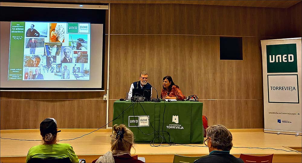 La Universidad abierta cierra, por vacaciones, sus cursos para mayores