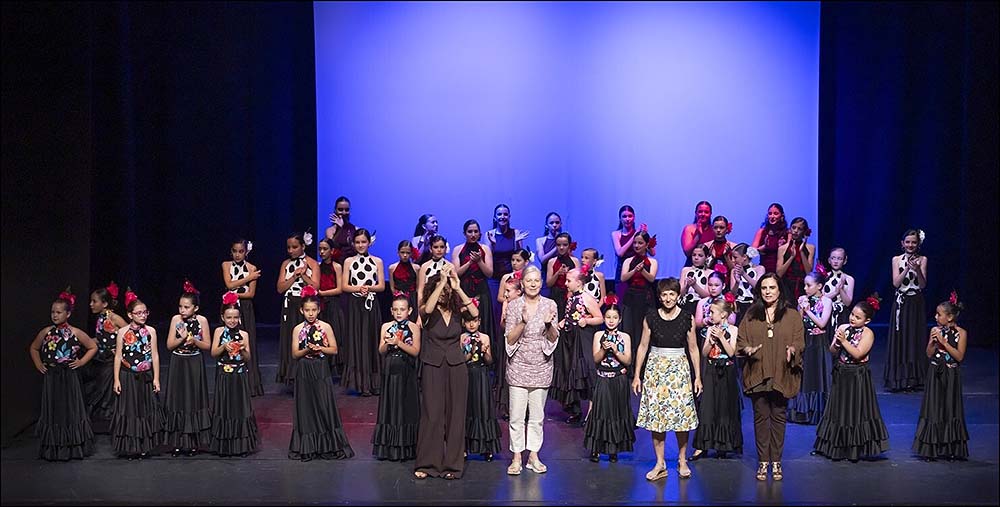 Festival de Fin de Curso de Danza Española: una noche para el recuerdo en el Centro Cultural Virgen del Carmen