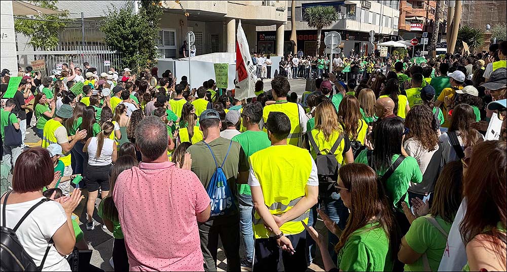 La Vega Baja alza la voz en defensa de una educación pública digna y con más recursos